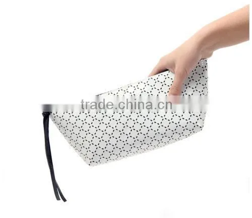 Travel Cosmetic Makeup Toiletry Purse Beauty Wash Organizer Bag