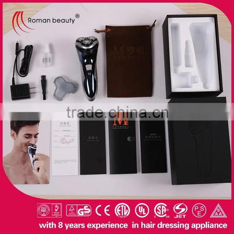 Wet and dry battery operated shaver