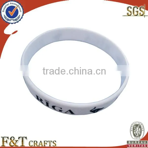 colorful round cheap custom silicon rubber band bracelet with printing logo