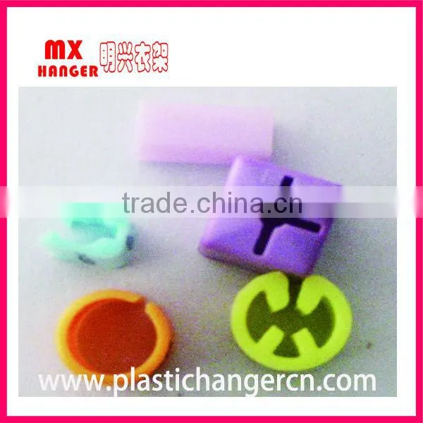 plastic hanger size marker