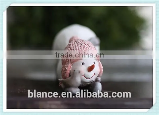 lovely snowman resin figurine long nose design universal Christmas gift