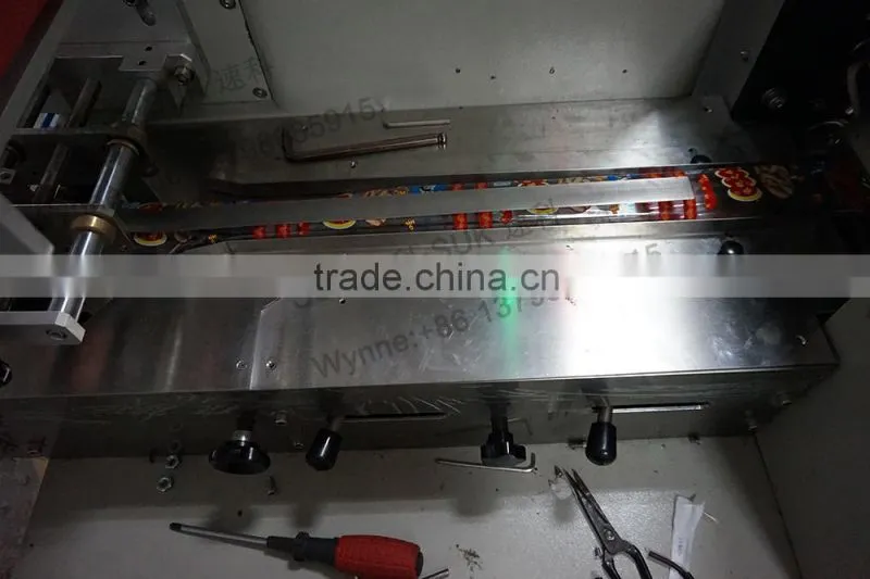 chocolate pillow flow pack machine