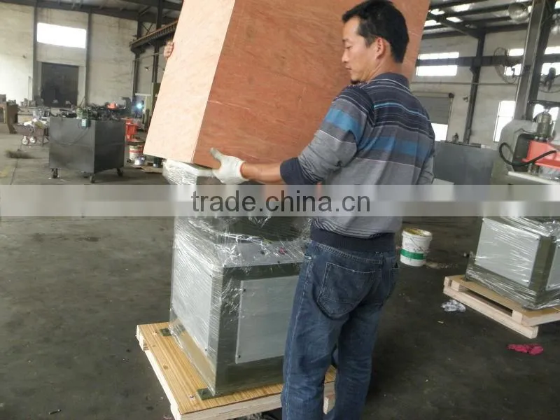 Hydraulic Pressure Plastic Bag Cutting Machine