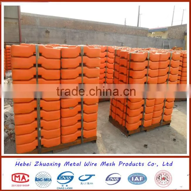 Outdoor event temporary fence