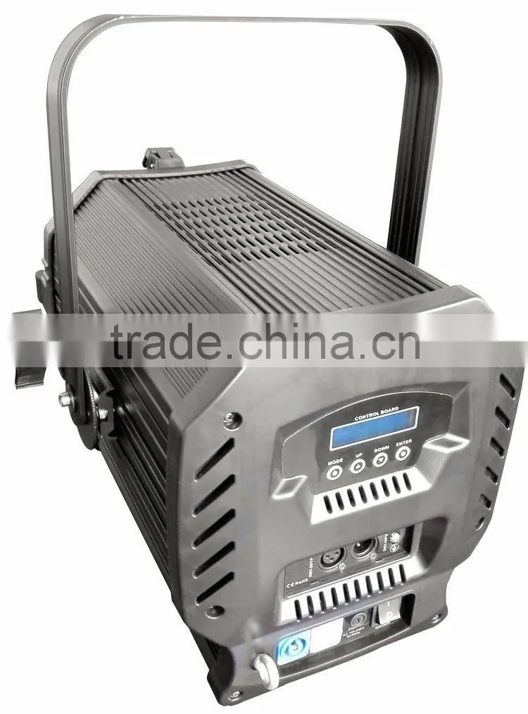 High Quality DMX Dimming Zoom CRI Ra 95 3200K Warm White 400W LED Studio Light Fresnel Spotlight For Video