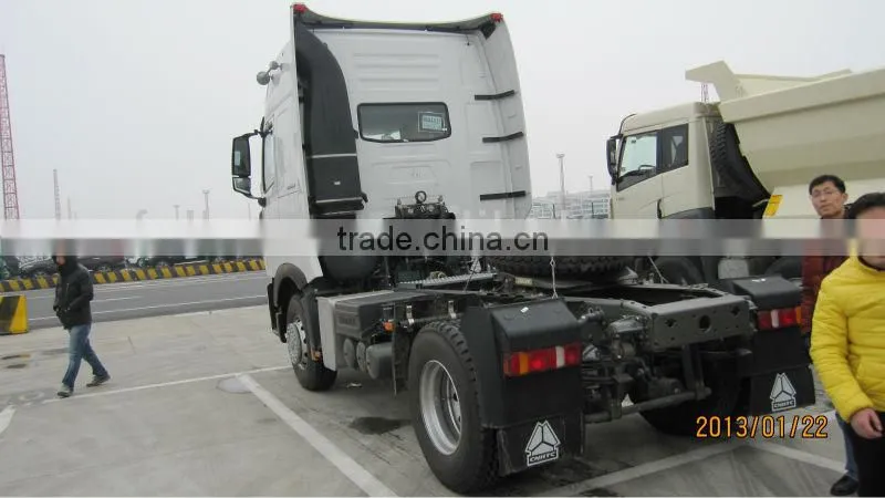 HOWO A7 380HP/280KW EURO3 4X2 TRACTOR FOR SALE