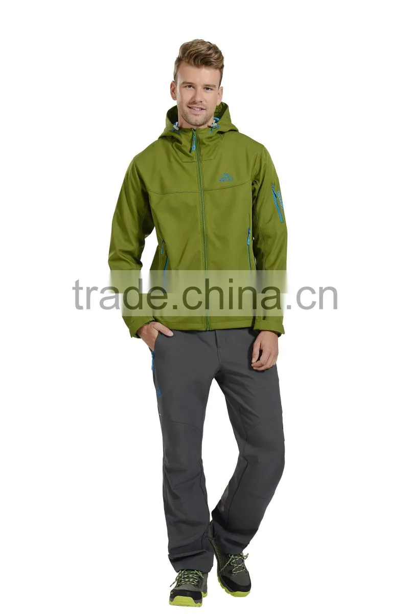 High quality oem service outdoor softshell jacket custom embroidered for men