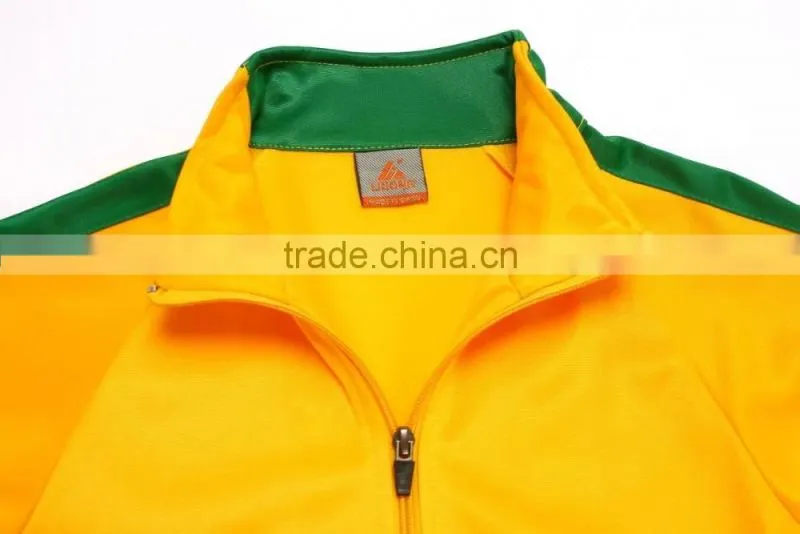 China Customized Sportswear Original Men Football Suit/OEM Quality Cheap Women Soccer Uniform