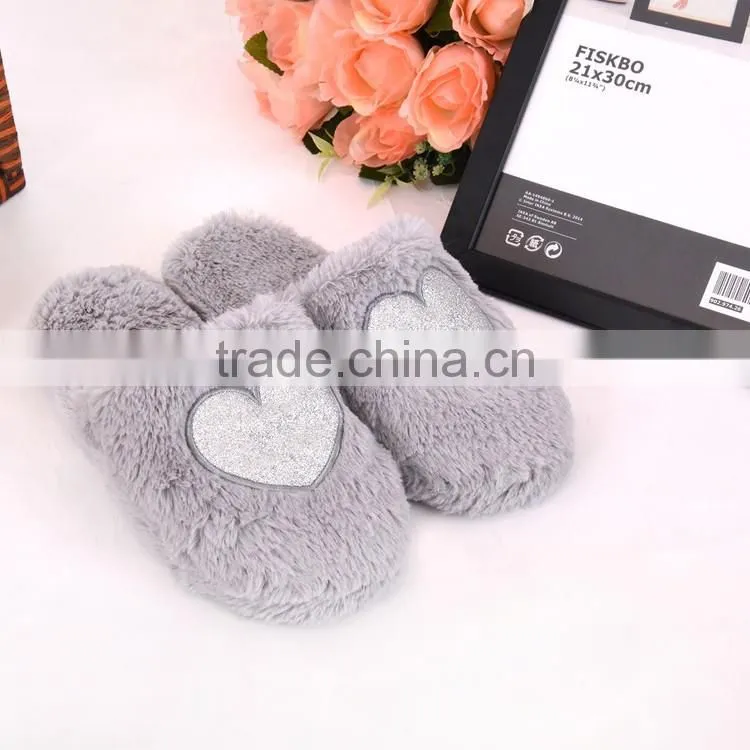 hot selling nice and warm grey heart point fashion slippers