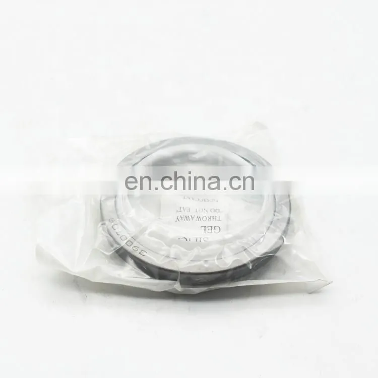 Good Price Engine Spare Parts for 6BT Oil Seal of Crankshaft 3804899