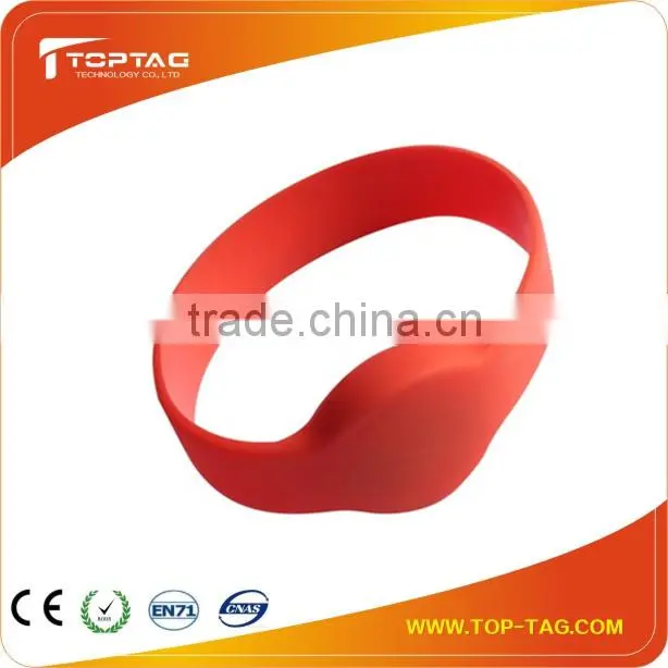 2014 new ntag203 silicon Dual frequency RFID wristband black color simple style