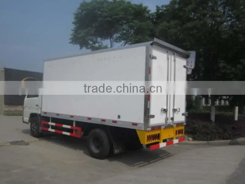 3-5ton JMC chiller van