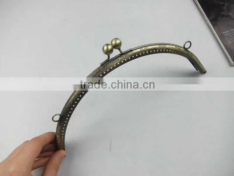 NEW FASHION!China Wholesales Antique Brass Metal Sewing DIY Frame With Clasp