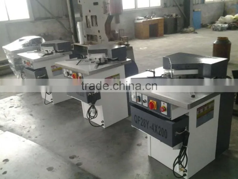 Aluminum window making from factory corner cutting machine