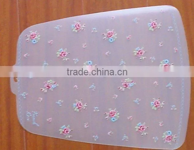 plastic shoe stretch