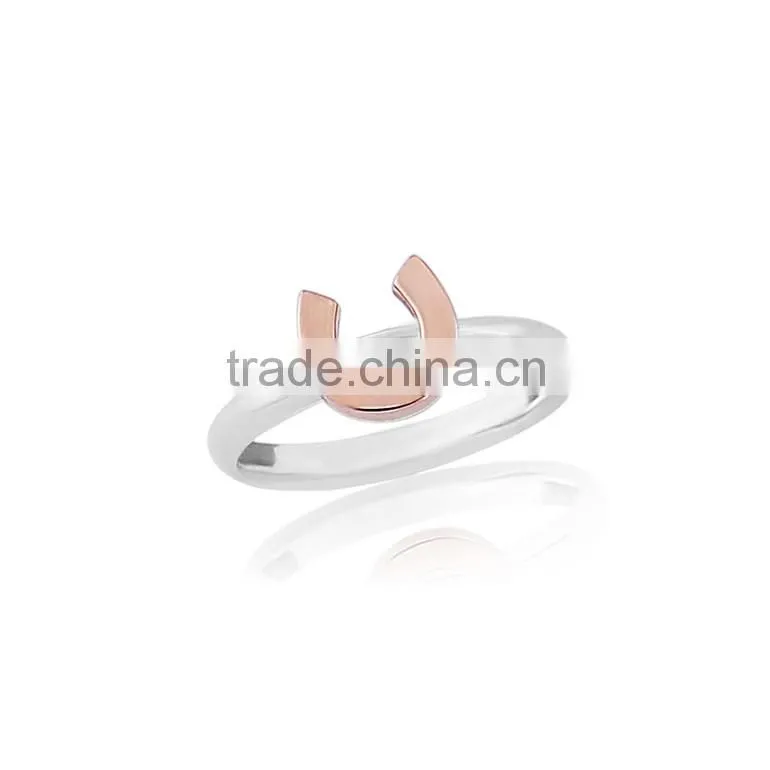 Hotsale stainless steel 316l fashion letter engagement ring