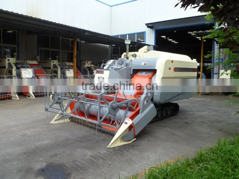 K--BOS 4LZ-4.0Z COMBINE HARVESTER