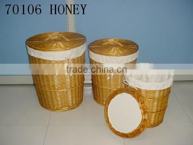 Linyi new durable handicraft willow laundry trash can baskets with fadbric
