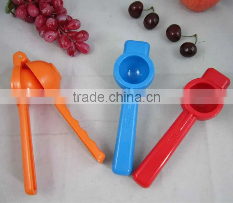 Plastic Lemon Squeezer