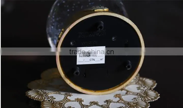 Polyresin decoration snow globe Gifts snow globe Wholesale