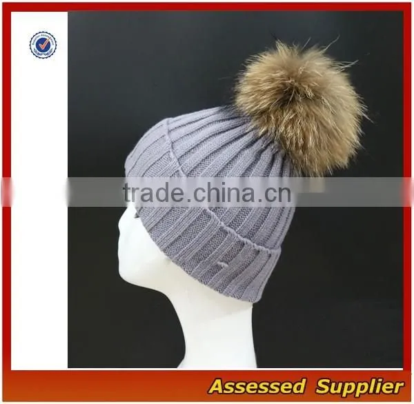Custom fashion real raccoon fur pom pom hat beanie cap winter knitted hat for women and baby free samples