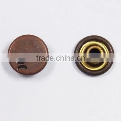 Shoe accessory rivet
