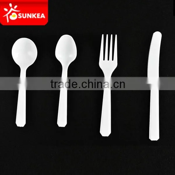 Disposable plastic cutlery for hotel