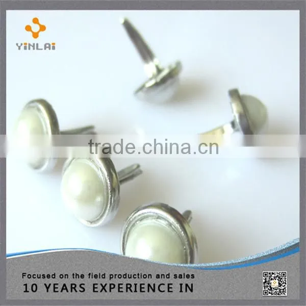 Fashion pearl embellish brads