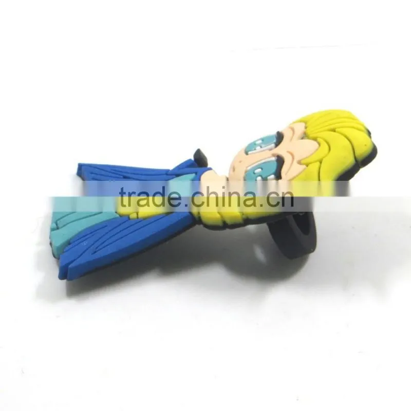 Newest design promotional gift wholesale cartoon 3d shaped rubber finger ring