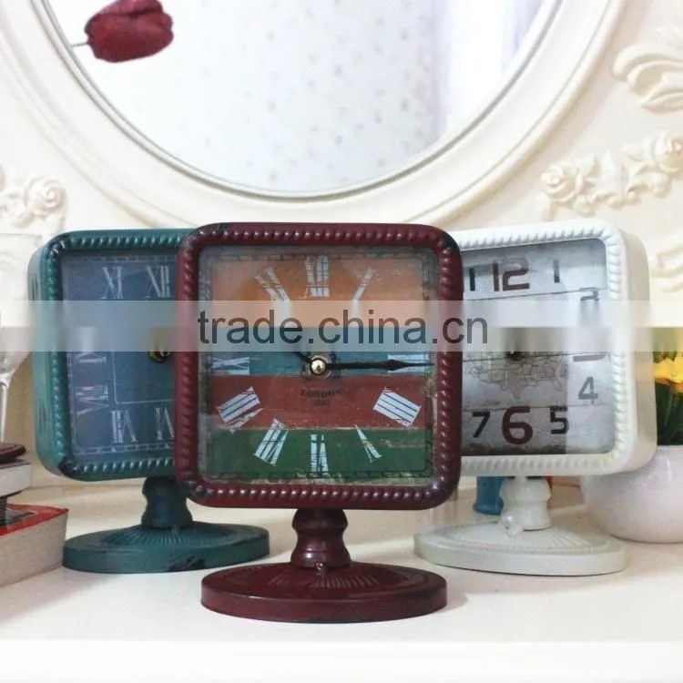 Square Antique Decoration Metal Gift Table Clock