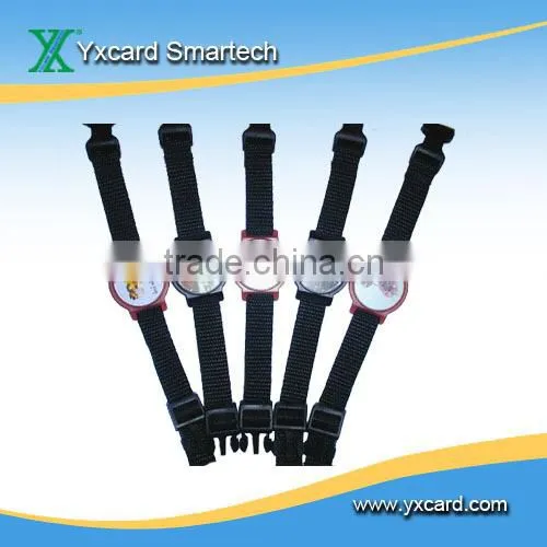 IC 125KHz nominal RFID Wrist band