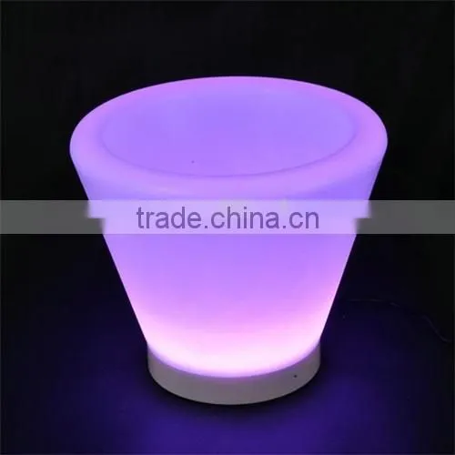 Plastic waterproof resistance to fall illuminated for indoor decor plant pots