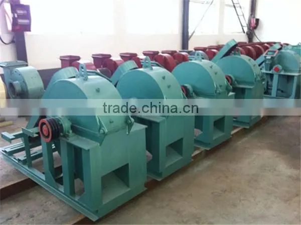 Waste wood crusher/branch sawdust making machine manufacturer in China