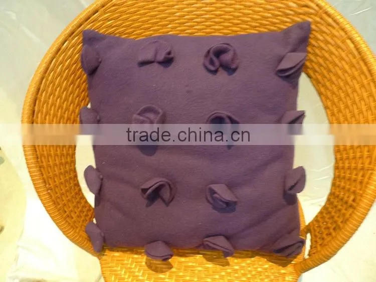 Hot Sell Soft Purple Color 3D Flowers Polar Fleece Fabric Cushion
