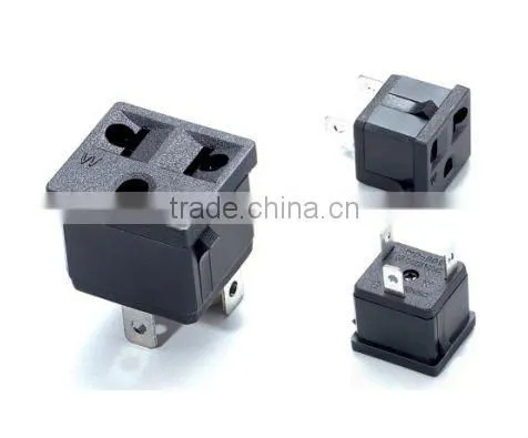 Small square shape portable battery powered outlet