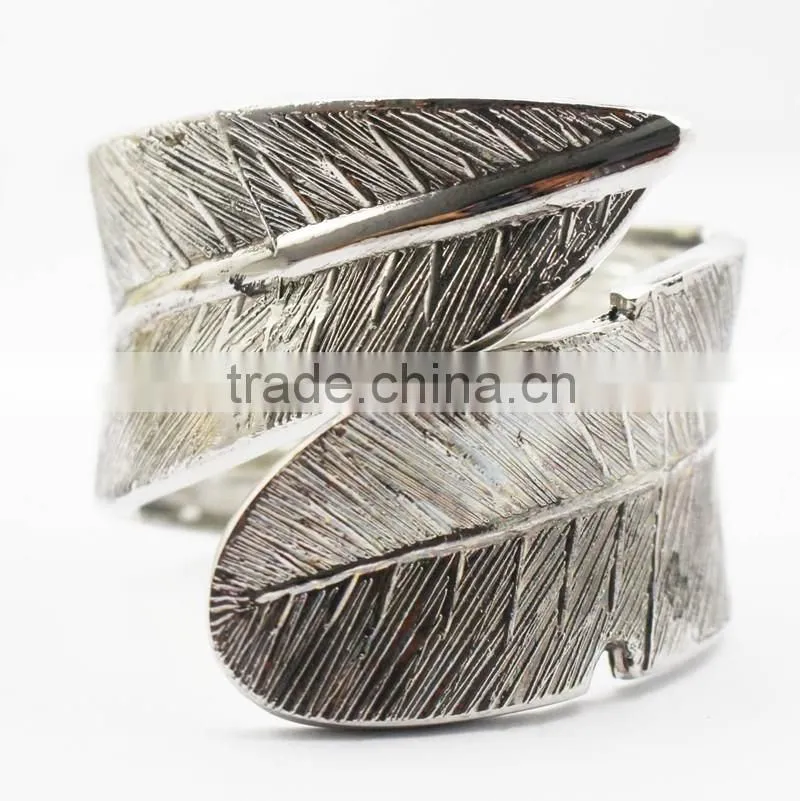 Hottest Wholesale Antique Silver Feather Alloy Cuff Bracelet