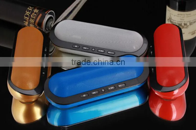 2015 best design bluetooth speaker, super Bass portable mini speaker, Support FM/MIC/TF Card function.