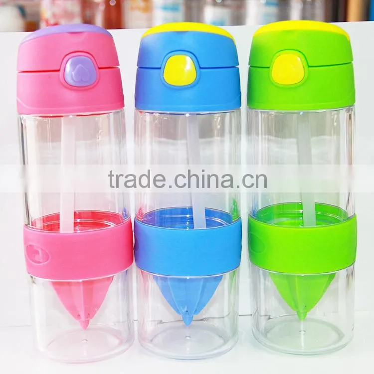 Child plastic water bottle sports bottle fruits bottle
