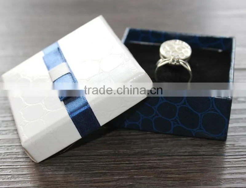 European princess crocodile pattern leatherette paper gift box for ring earrings