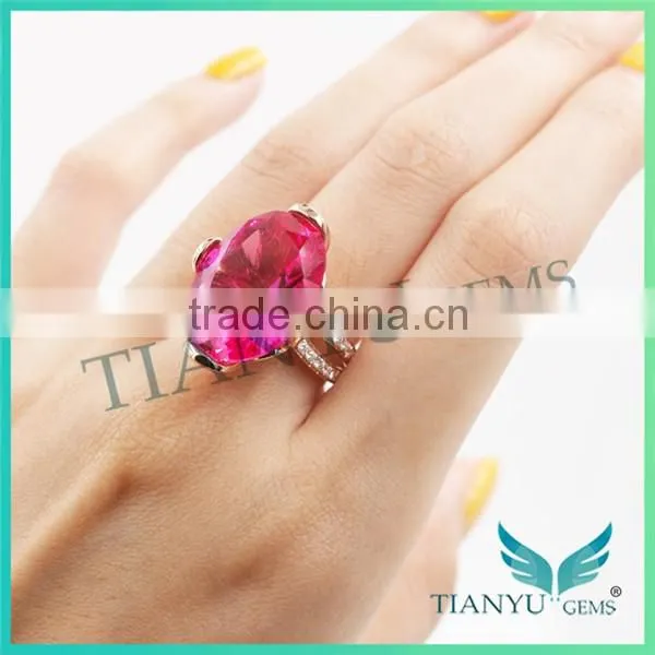 Fashion Ruby Gemstone18K Gold Wedding Rings Foreverone 9 Hearts & Flower VVS1 E-F Round Cut Moissanite Diamond Rings