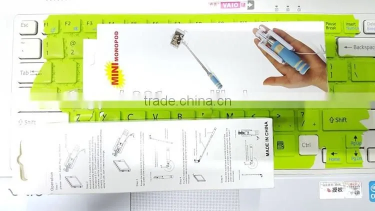 POPULAR PORTABLE MINI SELFIE STICK MONOPOD COMPFORT TOUCH OPERATION SUPER PRICE GVC 3.5 JACK