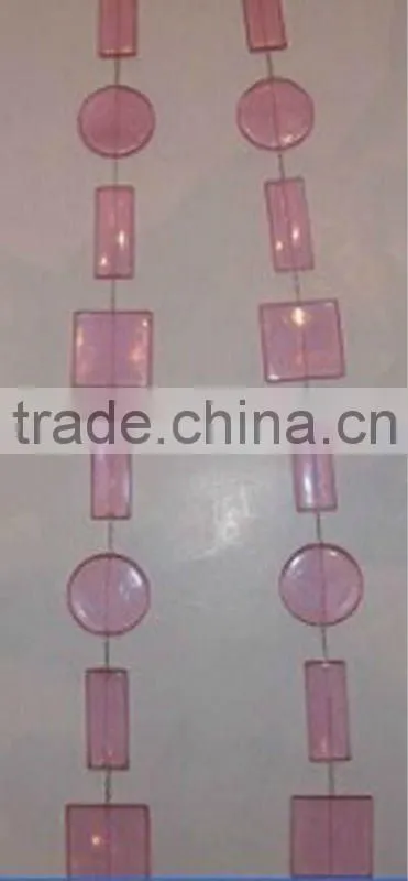 Plastic bead curtain
