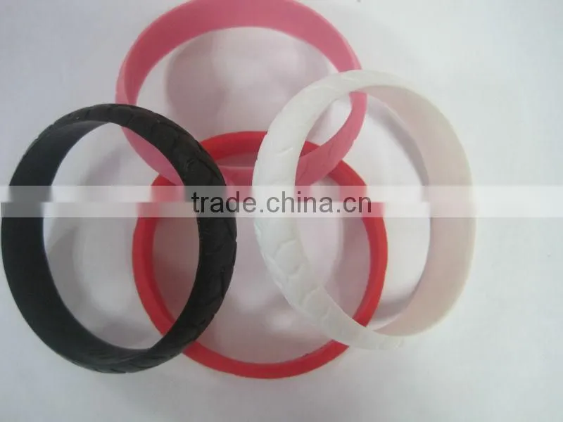 2013 new design silicone swimming and diving shoes