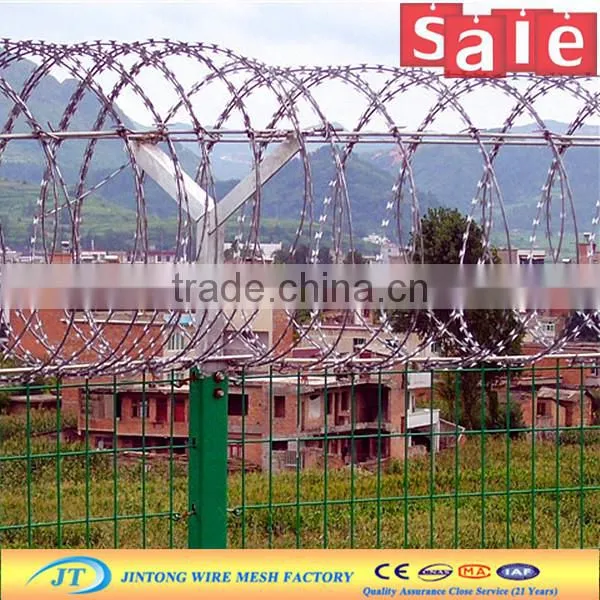airport security concertina wrap coil flat razor wire