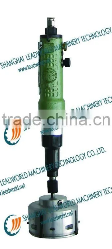Automatic beer bottle capping machine