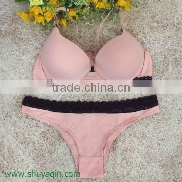 Fashion lady bra and briefs