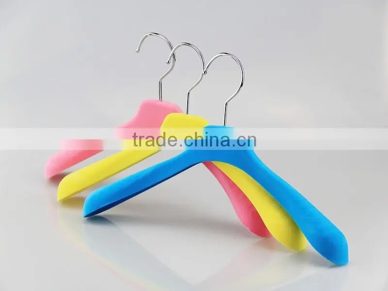IMY-324 yellow velvet colored hanger for kids velvet cute hanger