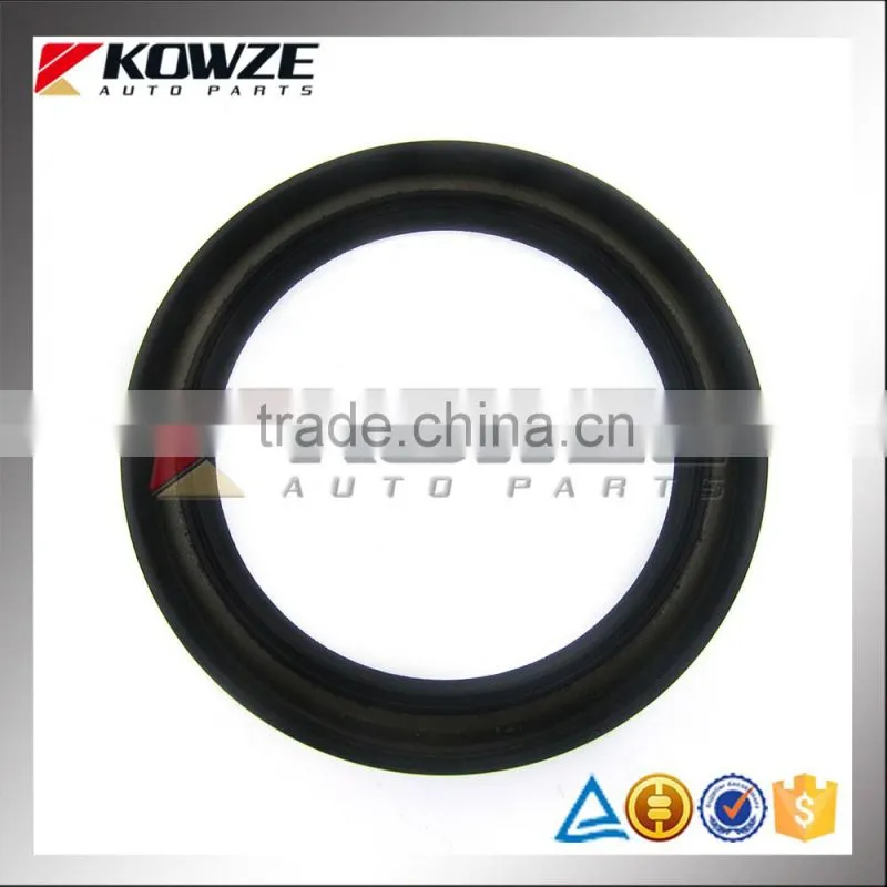 Auto Parts Front Wheel Hub Oil Seal For Mitsubishi Pajero Montero Triton L200 K96 K74T V32 V43 V44 V45 V46 MB526395