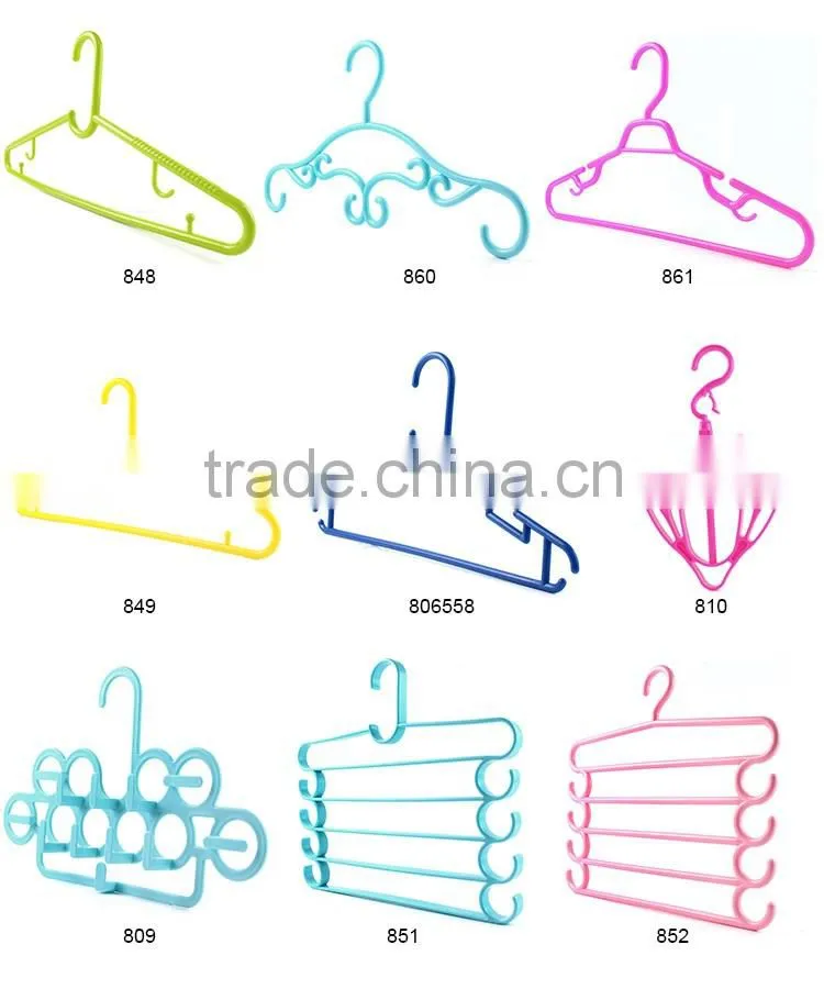 different styles plastic clothes hanger