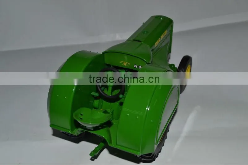 1:20 scale metal agricutural tractor toy